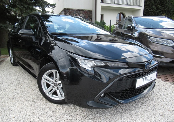 Toyota Corolla cena 93898 przebieg: 72620, rok produkcji 2021 z Dobrzany małe 742